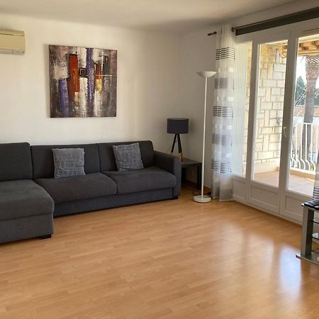 Les Palmiers Apartamento Saint-Cyr-sur-Mer Exterior foto