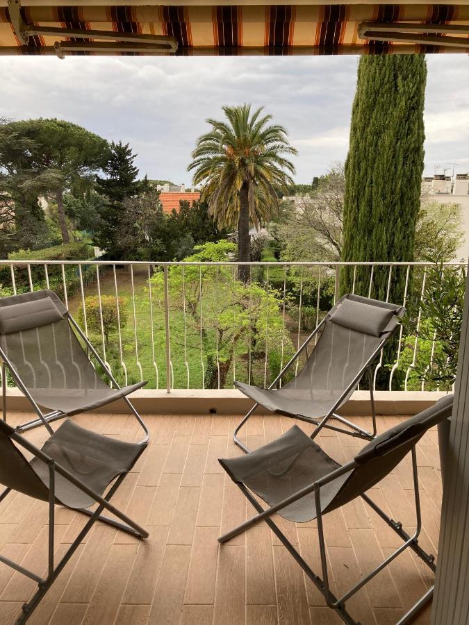 Les Palmiers Apartamento Saint-Cyr-sur-Mer Exterior foto