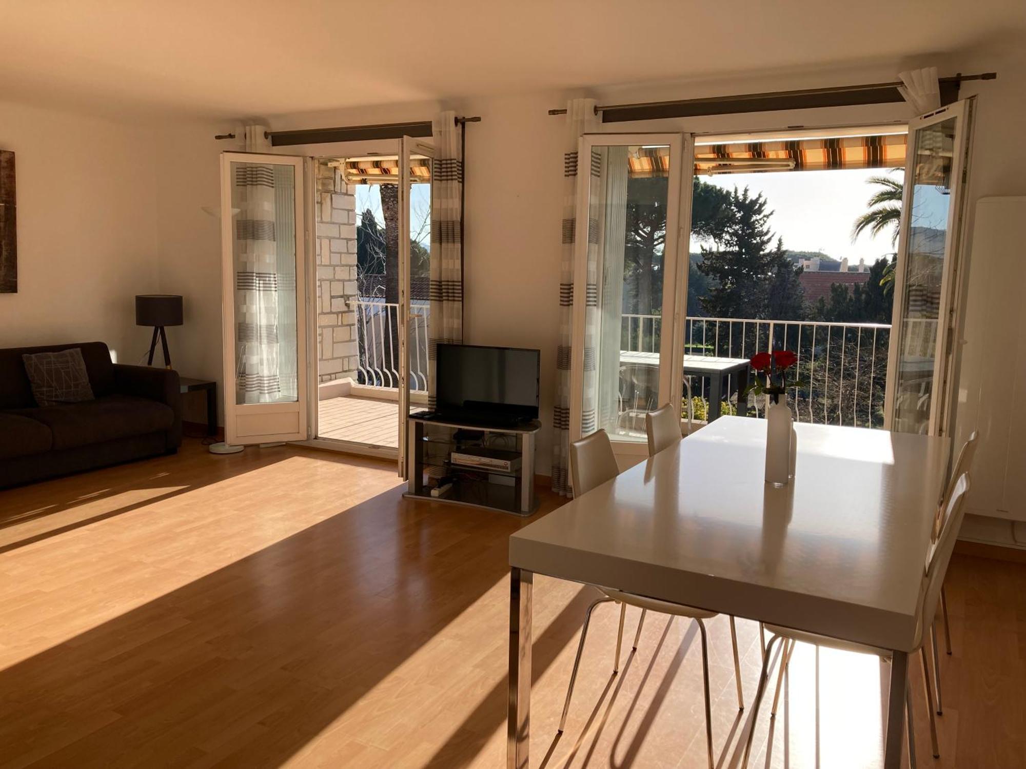 Les Palmiers Apartamento Saint-Cyr-sur-Mer Exterior foto